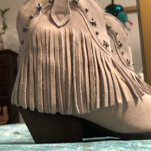 Very Volatile Genuine Suede Fringe Boho Booties - Picture 6 of 14